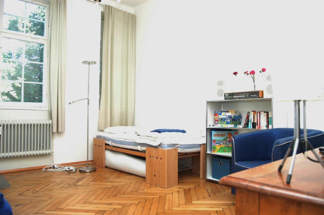 Altes Schulhaus Apartment Argenbuhl Exterior photo